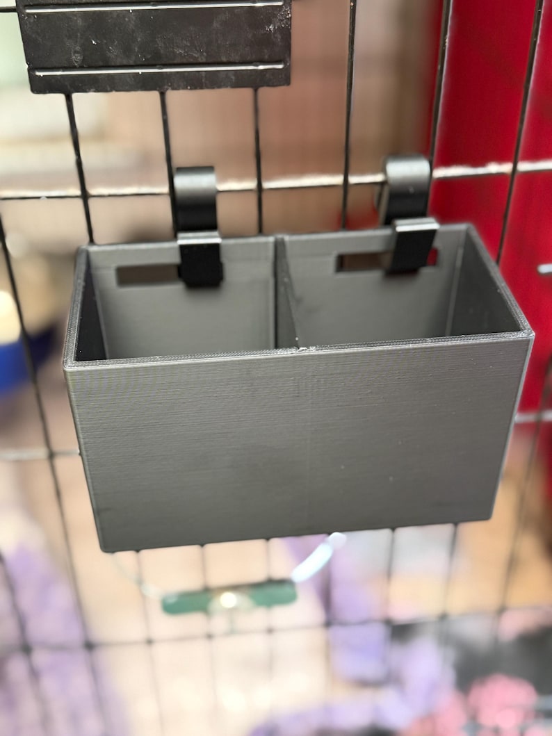 Mini contenedor de almacenamiento con clip para jaulas de perros / Bolsa para excrementos / Soporte para golosinas para paseadores y dueños de perros / Organizador fácil de colocar con clip, no requiere instalación imagen 8