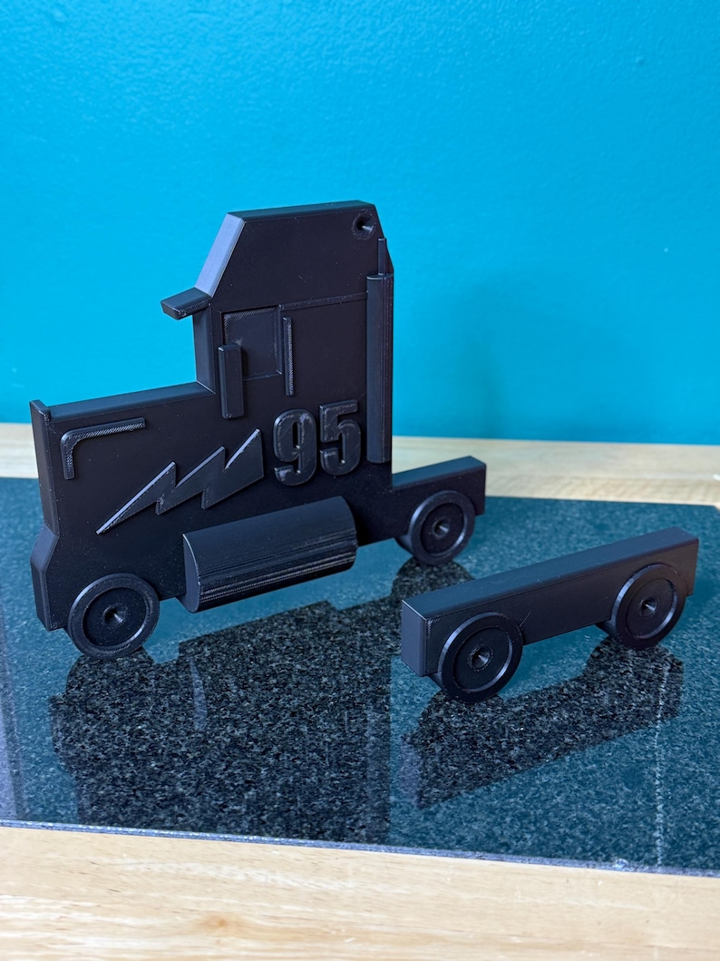 Caminhão e Rodas (SEM PRATELEIRA) | Transforme qualquer prateleira em um caminhão | Ideias para guardar carrinhos de brinquedo | Montagem na parede SOLID COLOUR - BLACK