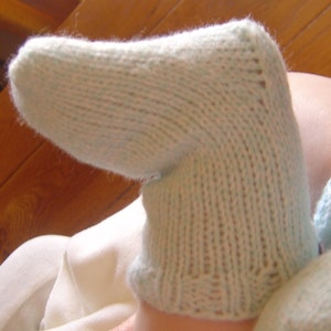 Baby Sock Knitting Pattern PDF image 1