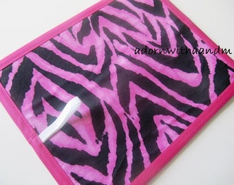 Chalkimamy Hot pink and black zebra stripe TRAVEL chalkboard mat placemat (a)