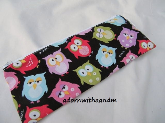 Zippered pencil case made with Midnight owls fabric, hooters, retro, classic girl, zippered pouch, s