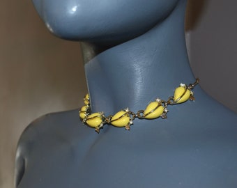 Vintage Thermoset lucite Soft yellow and rhinestones necklace choker. Adjustable.  Hearts or leaves.  VFG