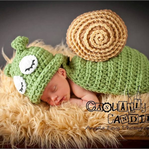 Crochet Pattern 031 - Snail / Slug Animal Cape Newborn Photography Prop