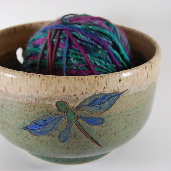 Pottery Yarn Bowl, Knitting, Crochet, Dragonfly Bamboo With Celedon Green