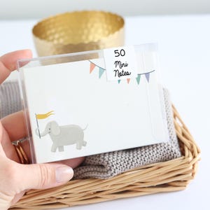 50 Kleine Karten A7 Elefant & Stern mit Klarsichtbox als Geschenkanhänger, Grußkarte oder Note für einen kleinen Gruß Kinder Baby