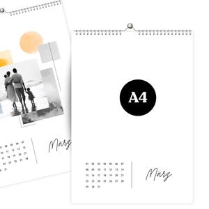 Könnte beinhalten: Zwei weiße A4-Kalender mit Spiralbindung. Einer zeigt eine Familienfotocollage mit Aquarellakzenten und dem Wort "März". Der andere Kalender hat einen schwarzen Kreis mit "A4" und dem Wort "März". Beide Kalender zeigen einen Monatskalender.