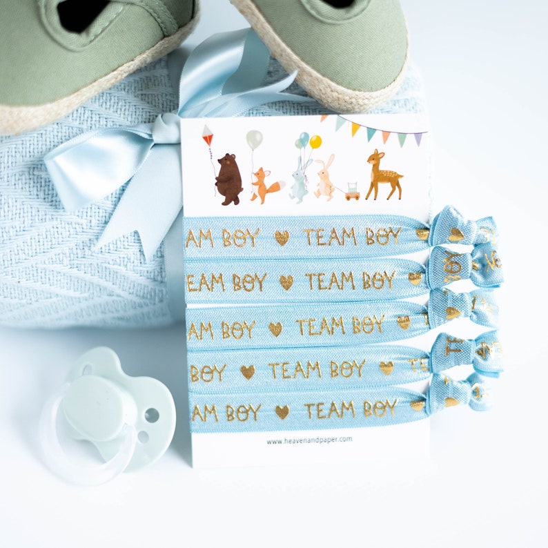 Babyparty Armbänder im Set Team Boy als Accessoire für Frauen, werdende Mama, Babyshower Gender Reveal als Mitgebsel Party für Jungen Bild 1