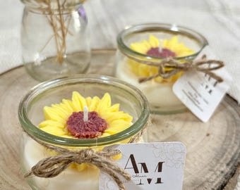 Handgemachte Vanilleduftkerze mit Sonnenblume - Duftkerze im Glas - Geschenk für einen lieben Menschen.