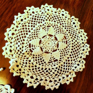 Vintage Doily and Lace Lot Crochet, Embroidery, Italian Needle Lace Placemat, Use Them or Craft Them Free US Shipping image 7