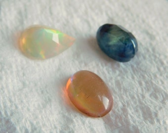 Lot of 3 Loose Gemstones + 1 Glass Stone - 2 Opals - 1 Sapphire - 1 Faux "Rutilated Quartz" - Free US Shipping