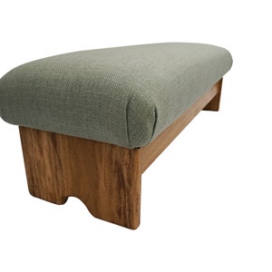Bedside Padded Foot Stool, 9&quot; Tall, Maple Stain, Tuscan Green (Made in the USA)
