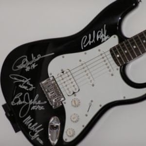 Standard Electric Guitar Horizontal Display for Electric Guitars (Made in the USA)