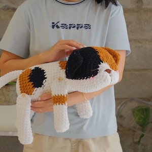 Schlafende Glückskatze Häkelanleitung: Kätzchen aus Plüsch Amigurumi (US-Begriffe, englisch)(PDF Pattern