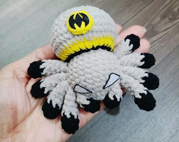 No Sew Bat-Spider Crochet Pattern: Easy US Term (PDF Pattern)