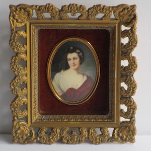 1960s Cameo Frames - Etsy