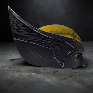 Puede incluir: Un letrero de madera r&uacute;stica con el texto "Welcome to our home" en letras blancas. El letrero presenta un acabado envejecido y un dise&ntilde;o simple y acogedor, perfecto para la decoraci&oacute;n de la entrada.