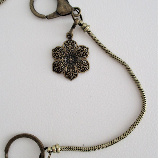 Keychain,  Keyfinder, for Purse, Bag, or Backpack, Antique Bronze Flower