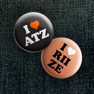 I Heart Boy Groups 1.5&quot; Pinback Button Pin /Key Chain - kpop, nct, enhyphen, seventeen, ateez, zerobaseone, got7, txt, wayv, riize, exo, bts
