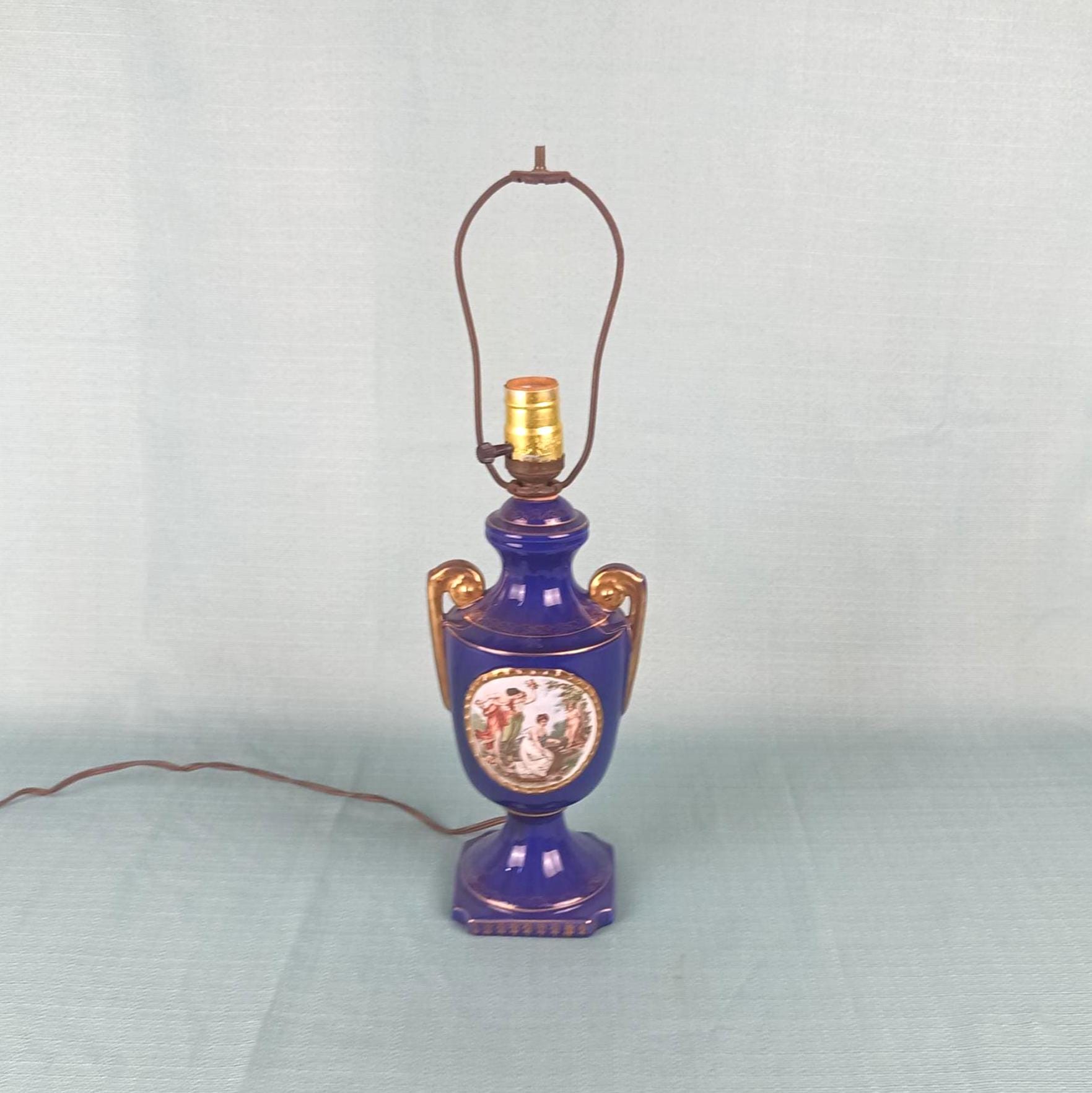 ローラアシュレイ クリスタル花瓶 エッチング装飾 ローラアシュレイ