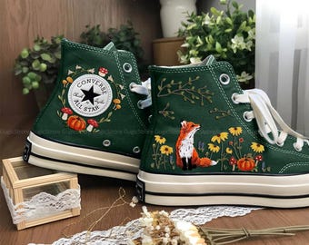 Fox Converse, zomerse rode vos Converse, handgeborduurde Converse Woodland Fox, geborduurde dieren en bloemen, Black Eyed Susan-schoenen