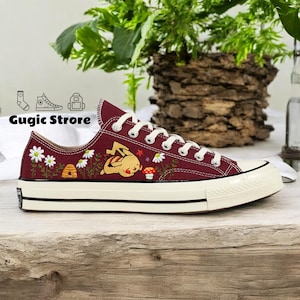 Embroidered Converse Low Tops, Hand Embroidery Anime Daisy Converse,Cartoon Character Embroidered Chuck Taylor,Manga Flower Embroidery Shoes