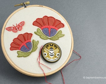 Needle Minder Bee | Magnetic Needle Minder | Needle Nanny | Bee Needle Minder | Embroidery | Cross Stitch | Embroidery Gifts | Needleminder