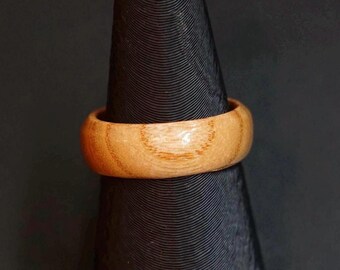 Anillo de madera de roble (talla 8 EE. UU.) - Hecho a mano - Duradero - Hipoalergénico - Alianza de boda/compromiso