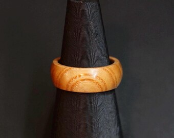 Anillo de madera de roble (talla 7.5 EE. UU.) - Hecho a mano - Duradero - Hipoalergénico - Alianza de boda/compromiso