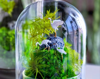 Preserved Moss Terrarium with Miniature Cranes Low-Maintenance Decorative Ecosystem