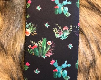 Neoprene Black Cactus Bottle Coolie