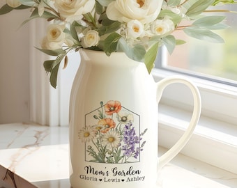 Personalized Grandma's Garden Vase, Flower Vase with Family Birth Flower, Gift for Nana, Nanny, Garden Flower Vase, Custom Birth Flower Vase