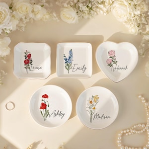 Personalized Wedding Bridesmaid Gifts, Birth Flower Trinket Dish, Friendship Ring Dish, Best Friend Gifts, Birthday Gifts, Christmas Gifts