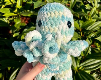 Aliados con cara de tentáculo, compañero de crochet hecho a mano