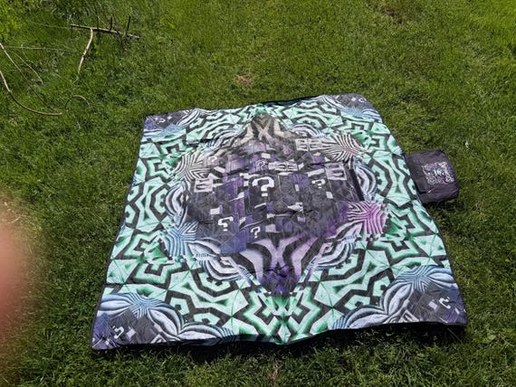 Funktion One Picnic Mat, Foldable, Stash Pocket, Waterproof