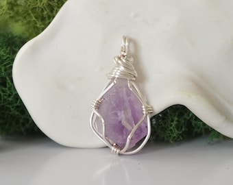 Raw Amethyst Necklace, Real Crystal Necklace, Anxiety Relief, Raw Birthstone Necklace, 40th Birthday Gifts for Women, Gift for Wife