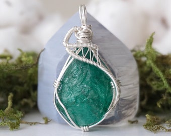 Emerald Necklace Silver, Raw Emerald Necklace, Natural Emerald Pendant, May Birthstone Necklace, Gift for Wife