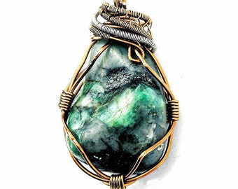 Natural Emerald Pendant, Raw Emerald Necklace, May Birthstone Necklace, Mens Emerald Necklace, Emerald Pendant Man