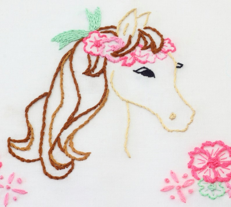 Horse Embroidery Pattern Horse Design Horse Embroidery Design Etsy