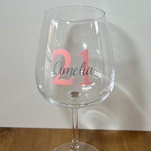 Personalised birthday wine glass | milestone | 21st|18th|50th|birthday gift|for her| glass with age|gift ideas|name glass| handmade| gift
