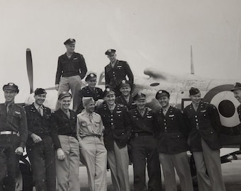 Vintage WWII P-39 Airacobra Photo | Bell Aircraft Pilot Group | 8x10 Aviation Photograph