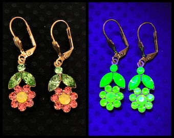 Vintage Uranium Glass rhinestone flower earrings in rare PINK green &yellow glows black light Vaseline glass jewelry plus mini uv light