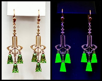 Vintage Uranium Glass rhinestones in Art Deco style earrings | Vaseline glass green keystone uranium glass earrings gold tone free uv light