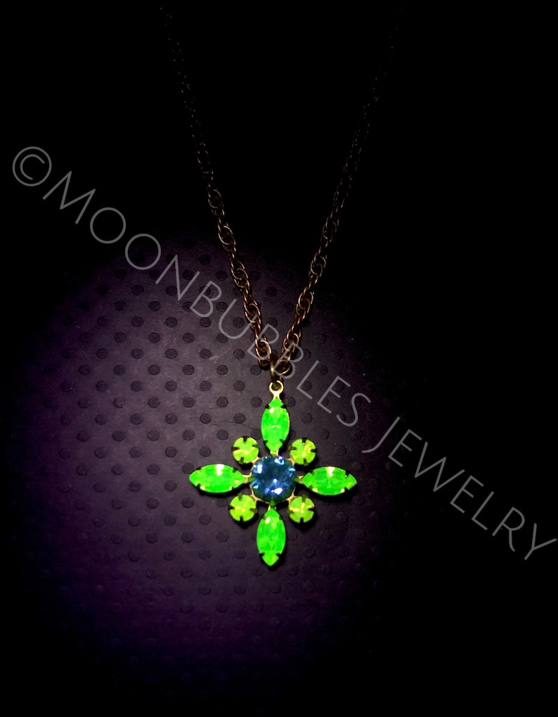 Vintage Uranium Glass & blue zircon rhinestone pendant in crystal peridot glows black light Vaseline glass jewelry plus mini uv light image 3