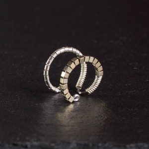 Bague d'oreille manchette helix, anneaux de cartilage pour oreille non percée - titane pur, perles argentées et hématites cubiques