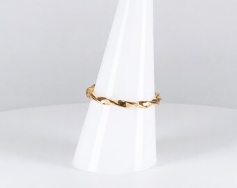 Gold Tone Twisted Rope Band Ring Size 8 | Minimalist Geometric Stack Ring | Everyday Fashion Jewelry