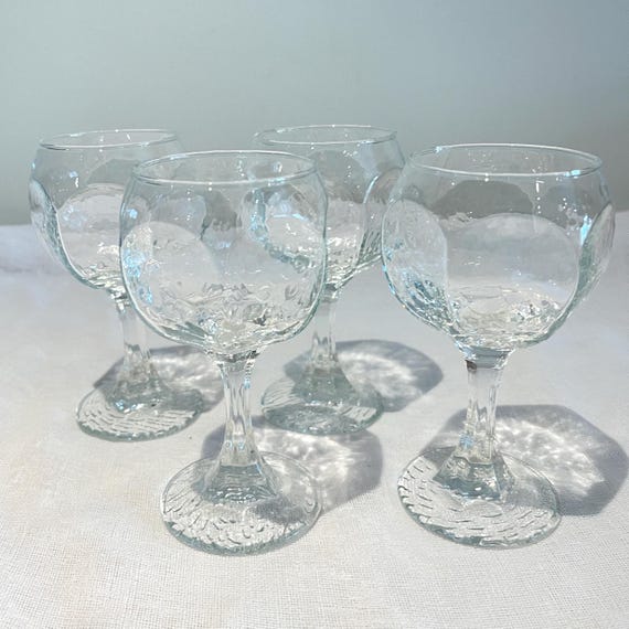 Vintage Libbey Chivalry Clear Wine Glasses, Set of 4 Hammered Textured  Elegant Wine Glasses