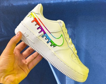 Nike Air Force 1 Rainbow Drops | Nike Air Force 1 Custom | Rainbow Drops | Ténis Pintados à Mão | Presente Único