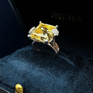 Sterling Silver Cocktail Ring: Yellow Cubic Zirconia Crown Ring