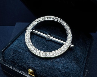 Vergulde sjaalring met zirkonia's: elegante sjaalgesp
