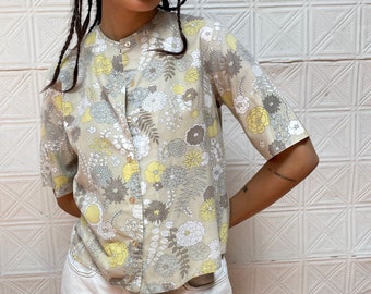 vintage 1960s mod floral cotton button down / 50s 60s button front blouse